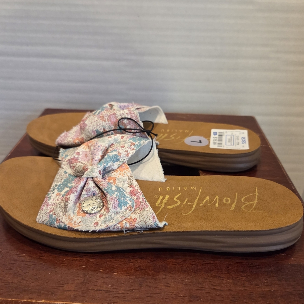 Blowfish Women's Multicolor Floral Sandals